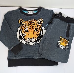 H&M WWF Tiger Sweatsuit Set 4-6